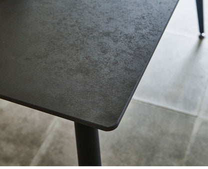 ダイニングテーブル セラミック 140cm幅 単品 セラミックテーブル 食卓テーブル 4人掛け モダン スタイリッシュ 傷に強い 汚れに強い 耐熱 お手入れ簡単 アイアン脚 おしゃれ インテリア ダイニング(代引不可)