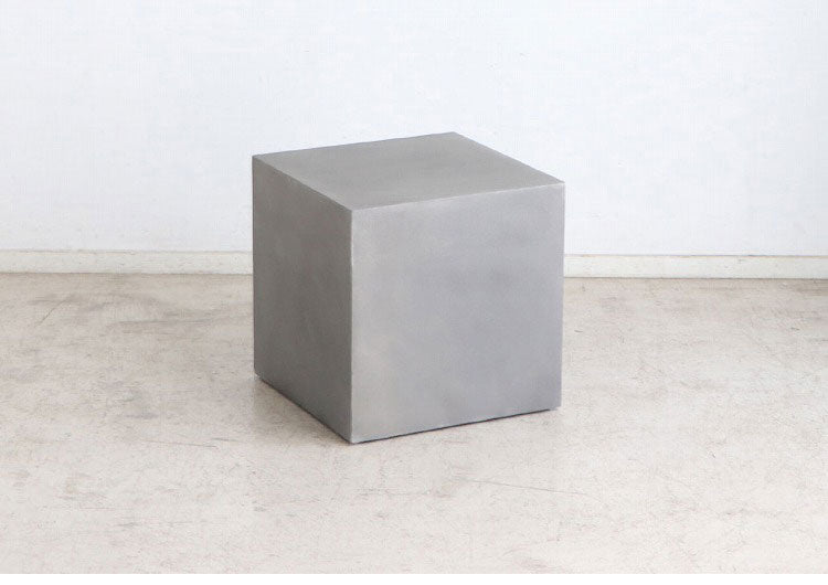 キューブテーブル レイジー UP ST 東馬 キューブ家具 グレー サイドテーブル 展示什器 コンクリート調 モダン家具 MDF 軽量家具 組立不要 ディスプレイ台 インテリア什器 シンプル家具(代引不可)