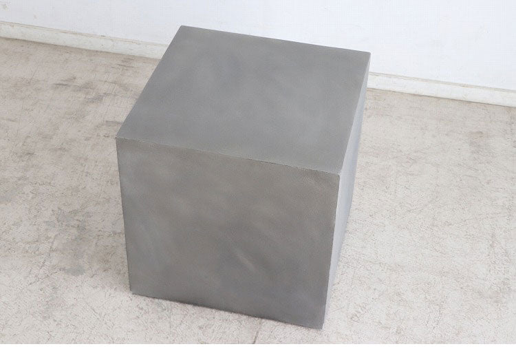 キューブテーブル レイジー UP ST 東馬 キューブ家具 グレー サイドテーブル 展示什器 コンクリート調 モダン家具 MDF 軽量家具 組立不要 ディスプレイ台 インテリア什器 シンプル家具(代引不可)