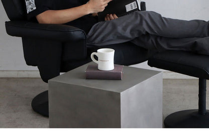 キューブテーブル レイジー UP ST 東馬 キューブ家具 グレー サイドテーブル 展示什器 コンクリート調 モダン家具 MDF 軽量家具 組立不要 ディスプレイ台 インテリア什器 シンプル家具(代引不可)