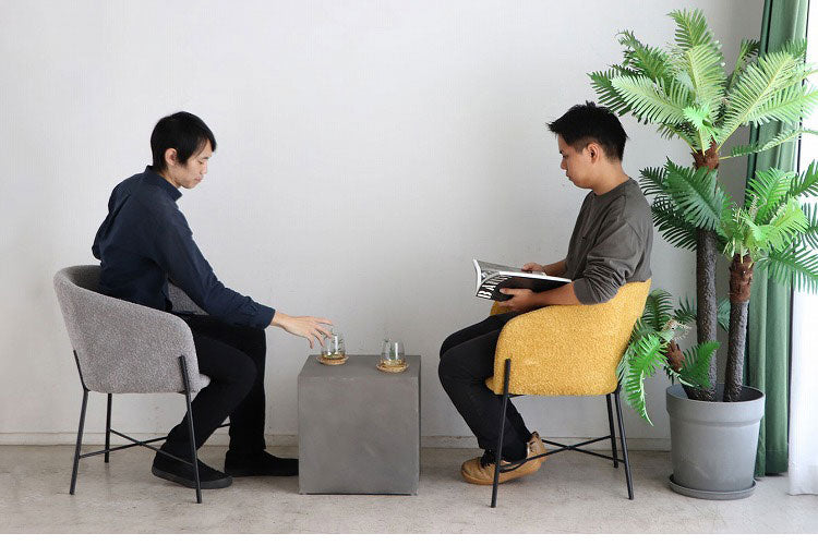 キューブテーブル レイジー UP ST 東馬 キューブ家具 グレー サイドテーブル 展示什器 コンクリート調 モダン家具 MDF 軽量家具 組立不要 ディスプレイ台 インテリア什器 シンプル家具(代引不可)