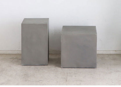 トールテーブル レイジー UP ST 東馬 キューブ家具 グレー サイドテーブル トールタイプ コンクリート調 モダン家具 展示什器 ディスプレイ台 MDF 組立不要 シンプル家具 インテリア什器(代引不可)